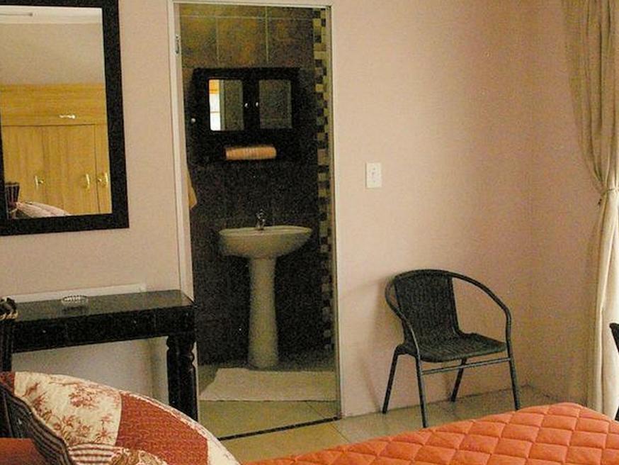 Boshoek Black Swan Guest House מראה חיצוני תמונה