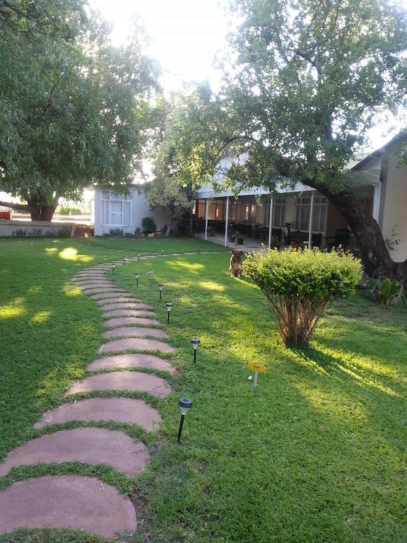 Boshoek Black Swan Guest House מראה חיצוני תמונה
